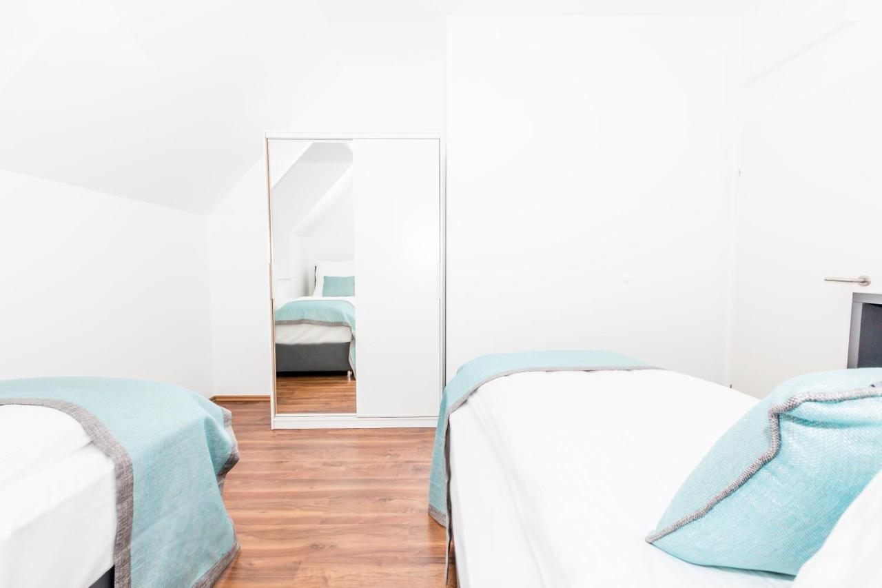 Simtown Suite Apartments Bécs Kültér fotó