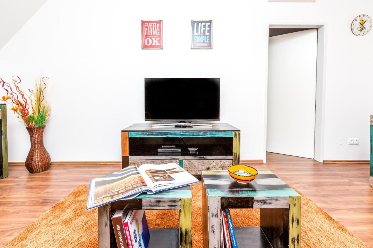 Simtown Suite Apartments Bécs Kültér fotó